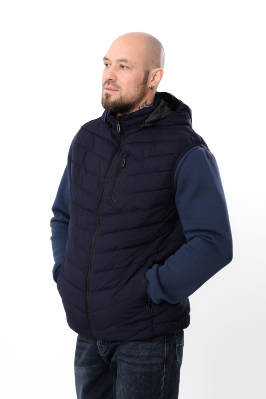 Жилетка чоловіча